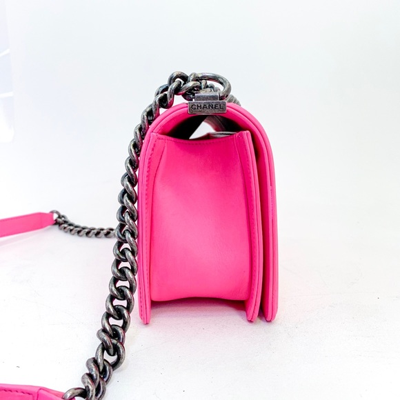 Chanel Hot Pink Boy Bag Medium Authentic - Picture 5 of 7